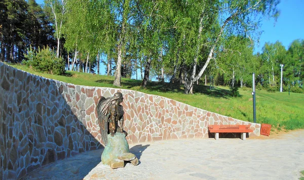 Staden Bolgar Tatarstan Ryssland Skulptur Bilden Flickan Rabiga Med Svan — Stockfoto