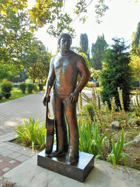 ソチのウラジミール ヴィソツキー記念碑 — ストック写真