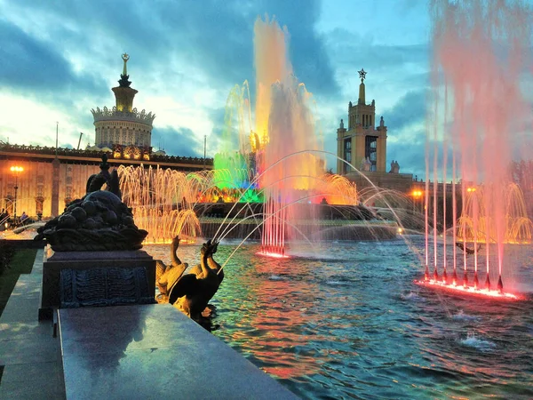 Brunnen Steinblume Bei Enea Moskau — Stockfoto