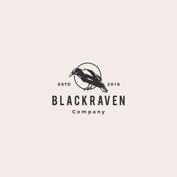 Black raven crow logo hipster vintage retro vector icon illustration — Stock Vector