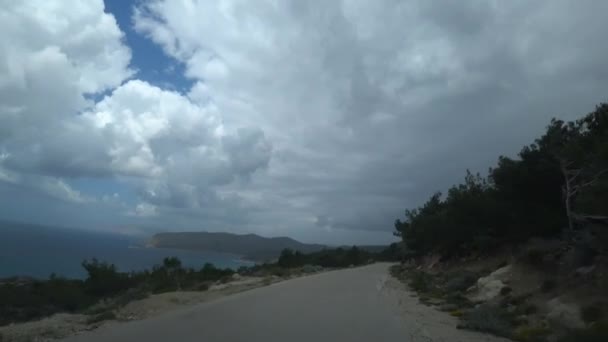 View Car Forest Road Mountains Overlooking Amazing Sky Sea Summer — Stock Video