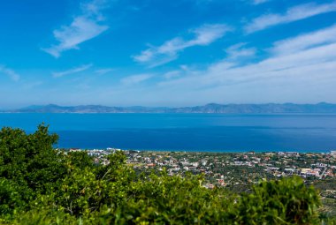 Filerimos dağından Ege Denizi'ne manzara
