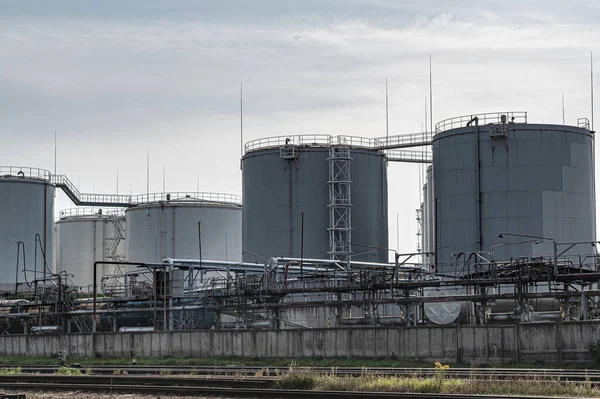 Bränsletankar Kapacitet Hos Det Moderna Industriella Företaget Industriscenen — Stockfoto