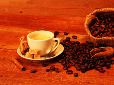 Kahve çekirdekli kahve.