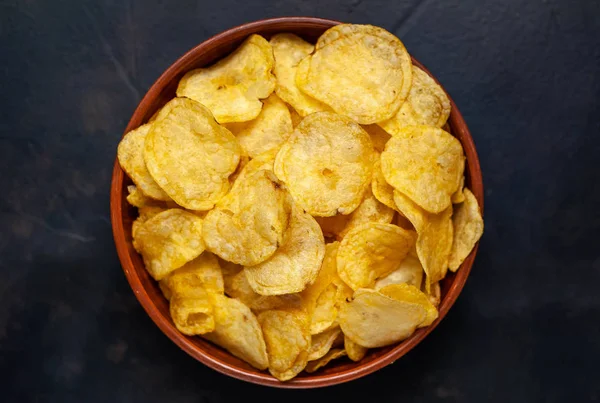 Crispy Chips Bowl Stone Background — Stock Photo, Image