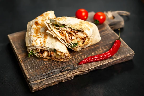 Traditional Mexican Burrito Wrapped Chicken Vegetables Served Ripe Tomatoes Wooden — Stock Photo, Image