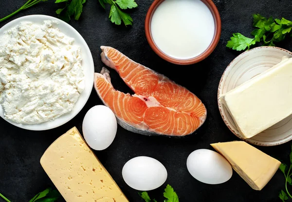 Taze Çiğ Somon Peynirli Yumurtalı Tereyağlı — Stok fotoğraf