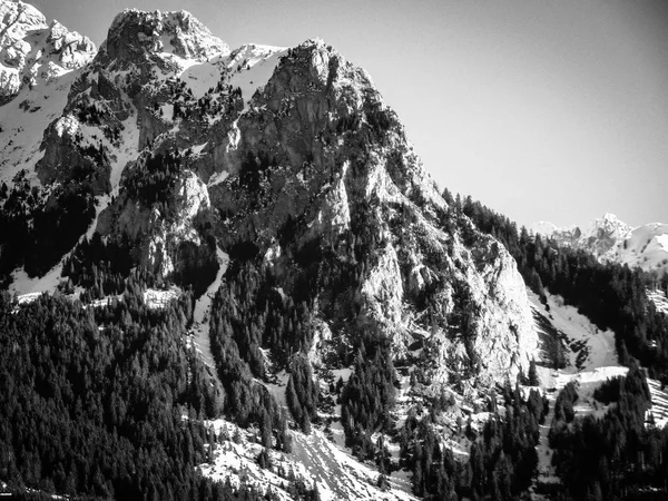 Alpy Góry Krajobraz Fotografia Zimą Czarno Biała Wielkie Słońce Nad — Zdjęcie stockowe