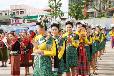 Rasisalai,Sisaket,Tayland - 31 Mayıs 2019 : Thai grubu performans sergiliyor
