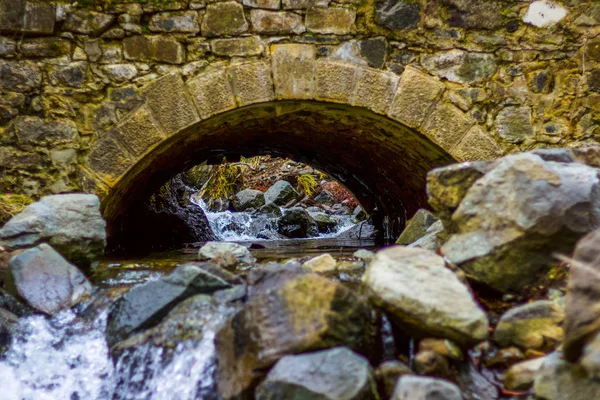 Break on through to the otherside — Stock Photo, Image