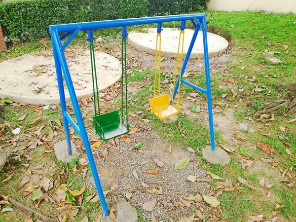 Juegos Azul al aire libre juego de niños —  Fotos de Stock