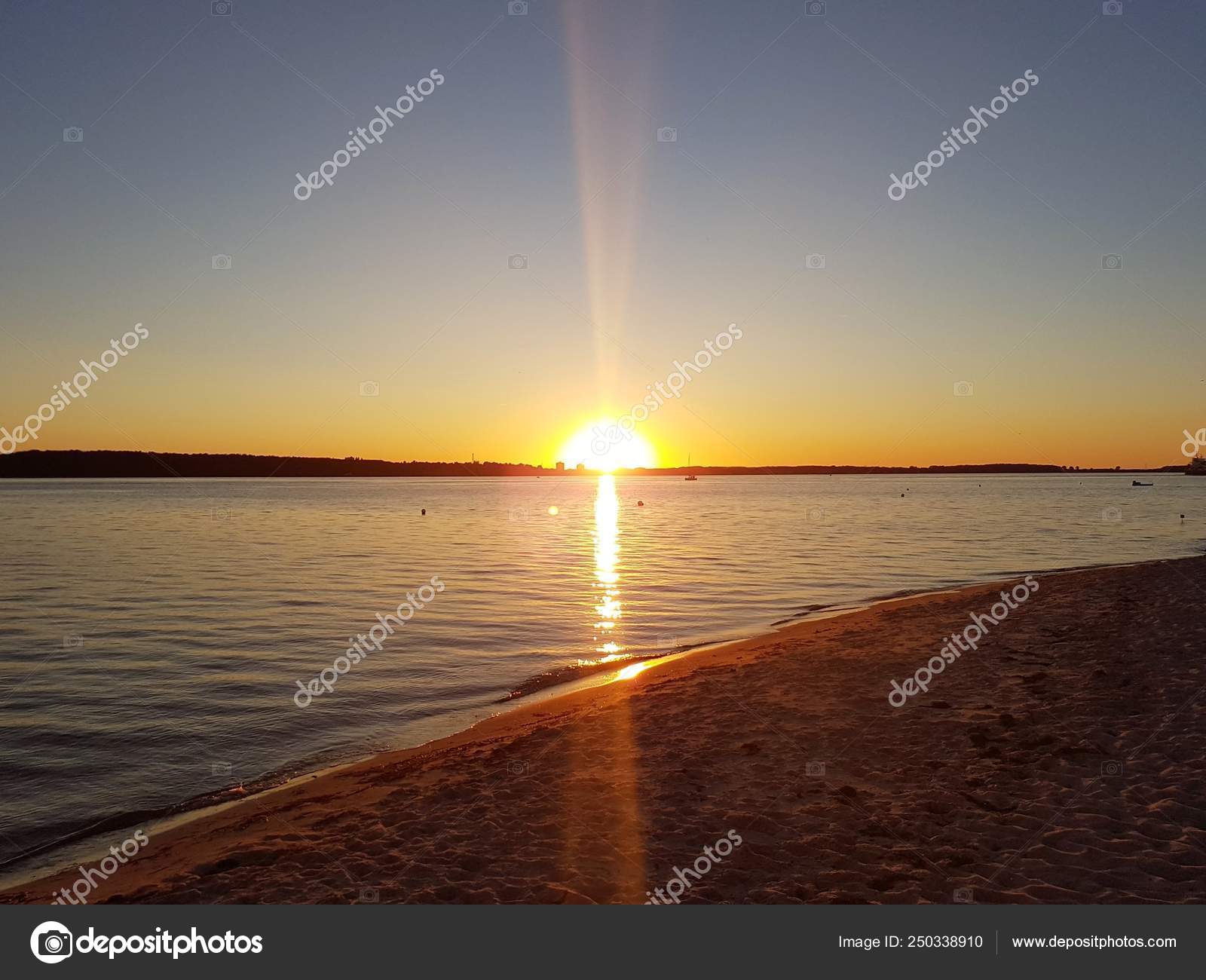 Atemberaubender Sonnenuntergang Strand Der Ostsee Stock Photo