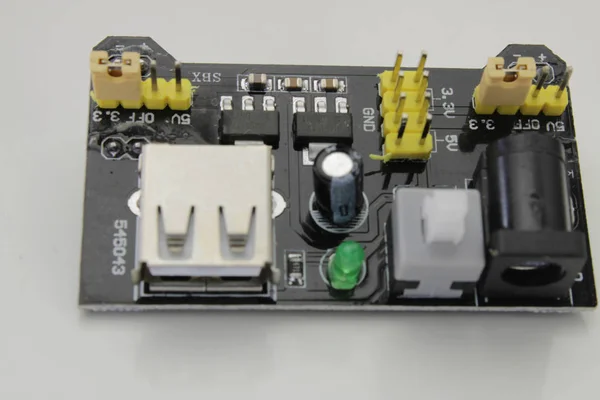 koleksiyonunda elektronik bileşenler