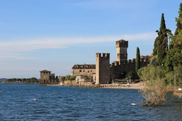 Fortaleza Scaligera Sirmione Italia — Foto de Stock