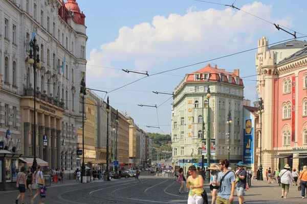 Prag Sokak Çek Cumhuriyeti Açık Yaz Sabahı — Stok fotoğraf