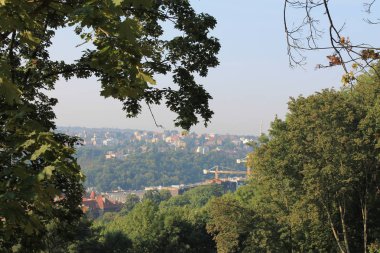 Prag Panoraması Petrin Tepesi 'nin yüksekliğinden, Çek Cumhuriyeti