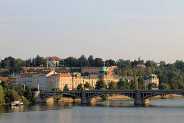 Prag ve Vltava nehrinin panoramik manzarası, Çek Cumhuriyeti