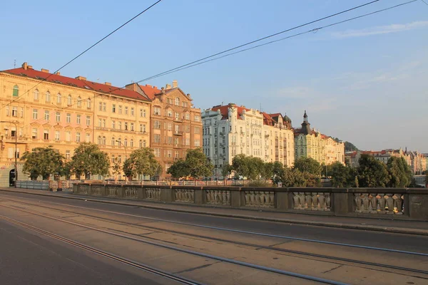Prag Sokak Çek Cumhuriyeti Açık Yaz Sabahı — Stok fotoğraf