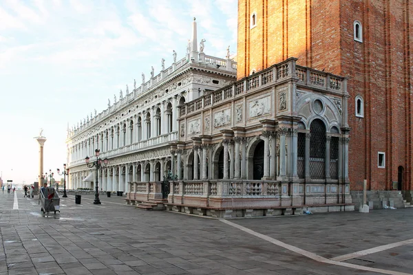 Leeg San Marcoplein Venetië Italië Vroeg Ochtend — Stockfoto