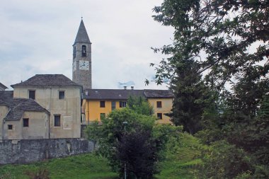 Alpler eteklerinde İtalyan köyü