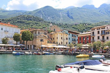 Malcesine İtalya Güneşli yaz günü kasabası