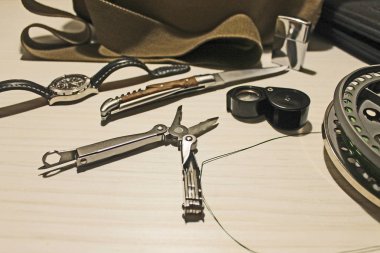 Erkeklerin her gün taşıdığı önemli şeyler