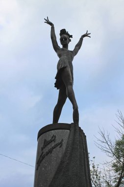 Rusya'nın Moskova kentinde Rus balerin Maya Plisetskaya heykeli