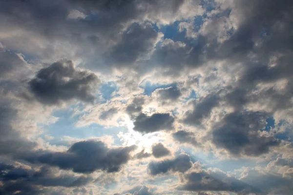 Himmel Mit Herzförmigem Loch Der Wolke — Stockfoto