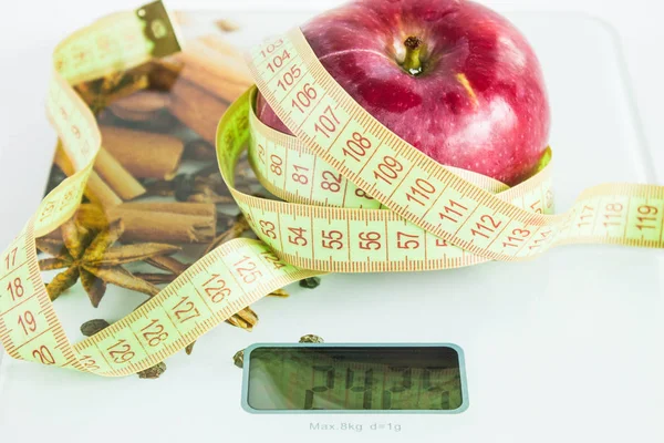 Ripe Red Apple Roulette Scales — Stock Photo, Image