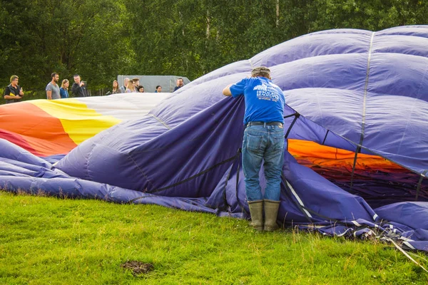 Pereslavl Zalessky Región Yaroslavl Rusia Julio 2019 Inflando Instalando Globos — Foto de Stock