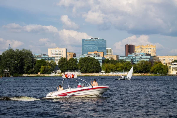 Moskva Ryssland Juli 2019 Utsikt Över Vattnen Khimki Reservoar Med — Stockfoto