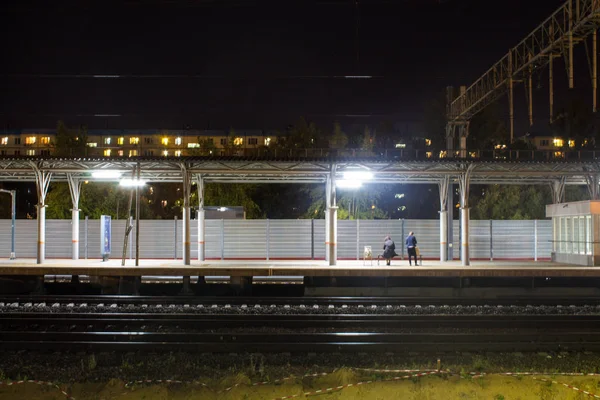 Moscou Rússia Agosto 2019 Estação Ferroviária Reutovo Noite — Fotografia de Stock