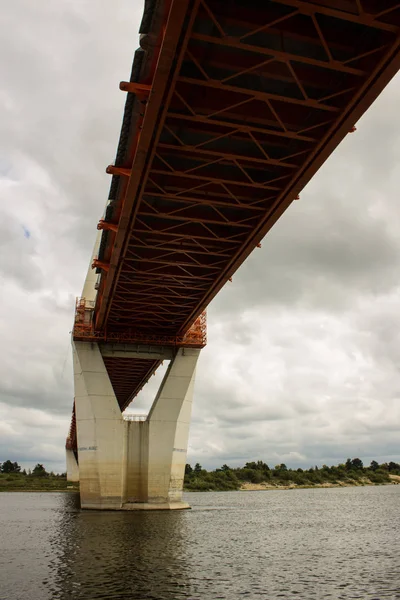 Ponte Cabo Murom Rússia Através Rio Oka Dia Nublado Verão — Fotografia de Stock