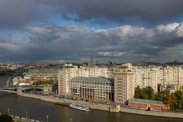 Moskova Rusya Eylül 2019 Kurtarıcı Tapınağı Nın Panoramik Platformundan Tarihi — Stok fotoğraf