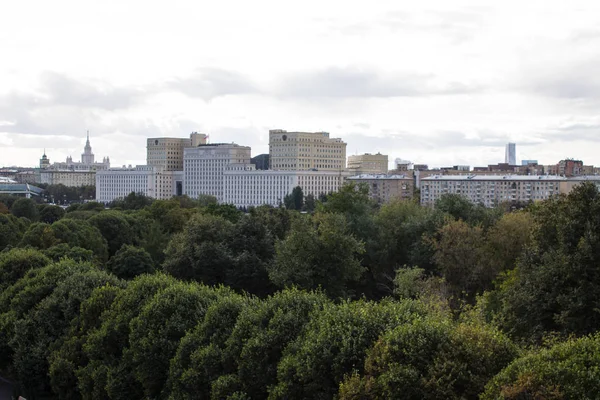 Moskova Rusya Eylül 2019 Gorky Park Merkez Girişinin Çatısından Şehrin — Stok fotoğraf