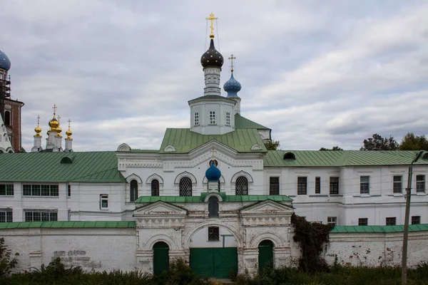 Pohled Staré Centrum Města Historickou Architekturou Zamračený Podzimní Den Ryazan — Stock fotografie