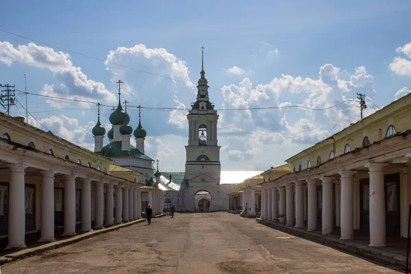 White Stone Red Rows Columns Old City Kostroma Russia Clear — Stock Photo, Image