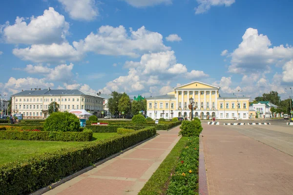 Panoramisch Uitzicht Susaninskaja Plein Met Historische Architectuur Een Heldere Zomerdag — Stockfoto