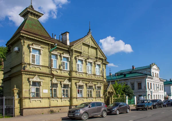Kostroma Rusland Juli 2020 Simanovsky Straat Met Historische Gebouwen Auto — Stockfoto