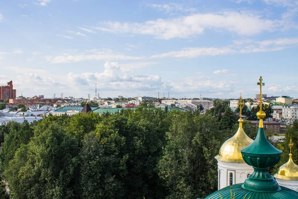 Panoramautsikt Över Den Gamla Staden Med Historisk Arkitektur Mot Blå — Stockfoto