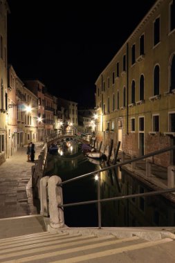 Venice, İtalya - 07/02/2011: Venedik gece