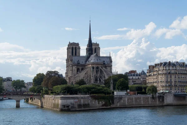 Notre Dame Paris Από Ποτάμι — Φωτογραφία Αρχείου