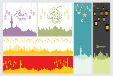 Ramazan kaligrafi ve süsleme girdap çerçevesi ile süslü kare tebrik kartları ayarlayın. vektör illüstrasyon
