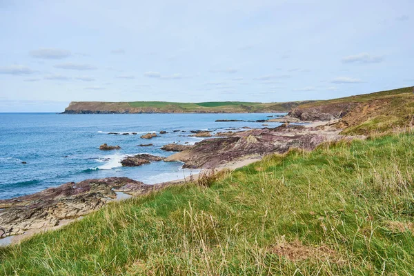 Polzeath, North Cornwall yakınlarındaki güzel Cornish deniz manzarası