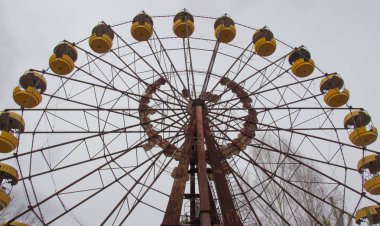 Chernobyl hayalet kasaba Pripyat, dönme dolabı