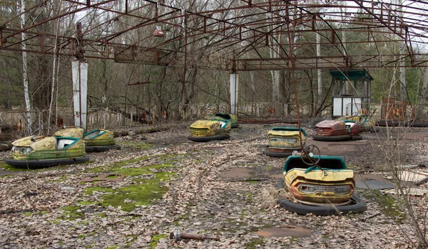 Cidade fantasma Pripyat em Chernobyl, Ferris wheel — Fotografia de Stock
