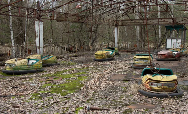 Cidade fantasma Pripyat em Chernobyl, Ferris wheel — Fotografia de Stock