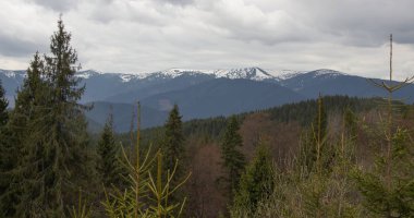 Karpatlarda dinlen, Gorgany dağlarında yürüyüş 