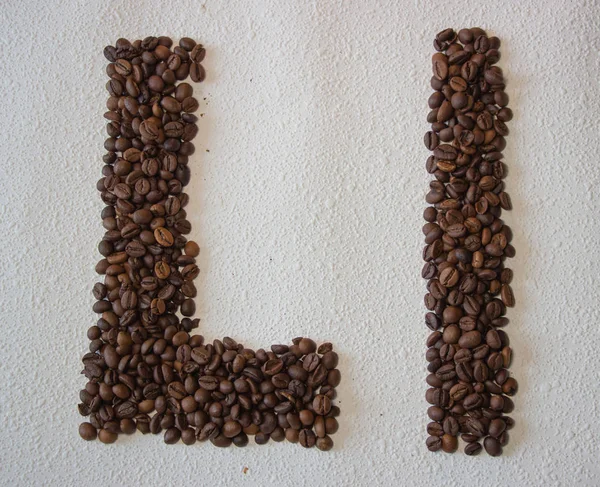 Imagen Granos Café Tostados Forma Alfabeto Sobre Fondo Blanco — Foto de Stock