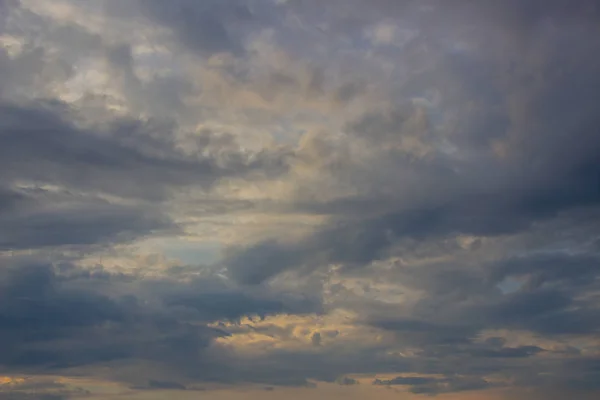 Indah foto awan di langit biru, Sekumpulan awan kecil — Stok Foto